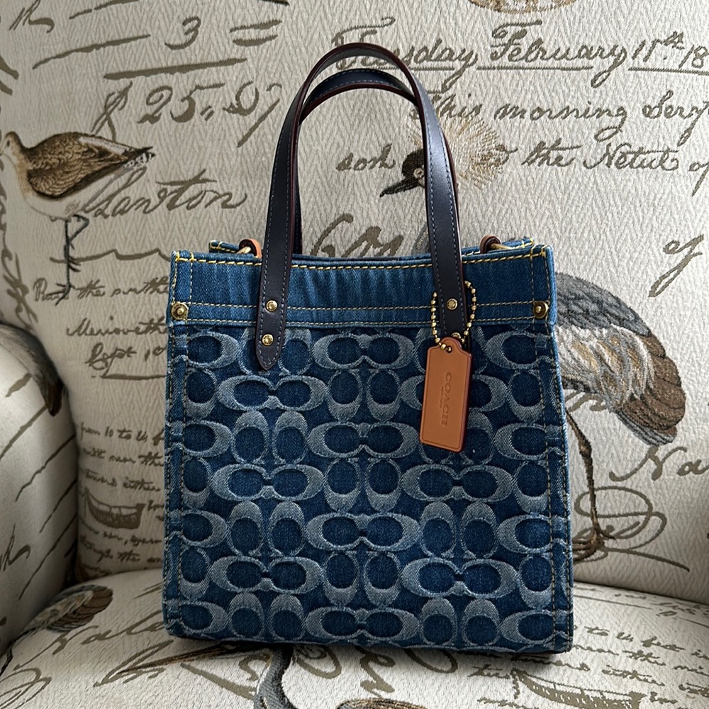 Coach Denim Signature Field Tote 22